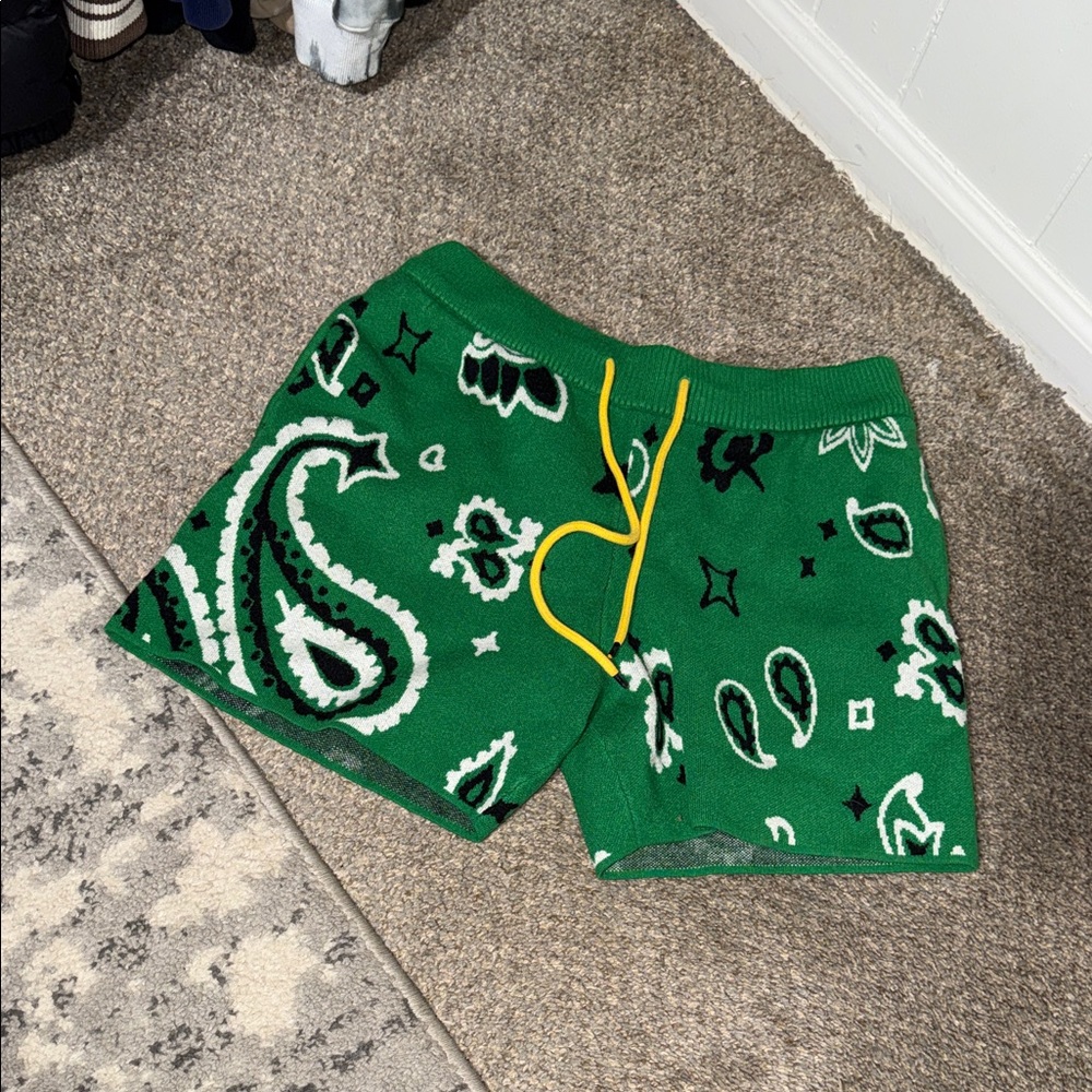 MNML Green Paisley Men's Shorts